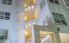 Parra Hotel&Suites